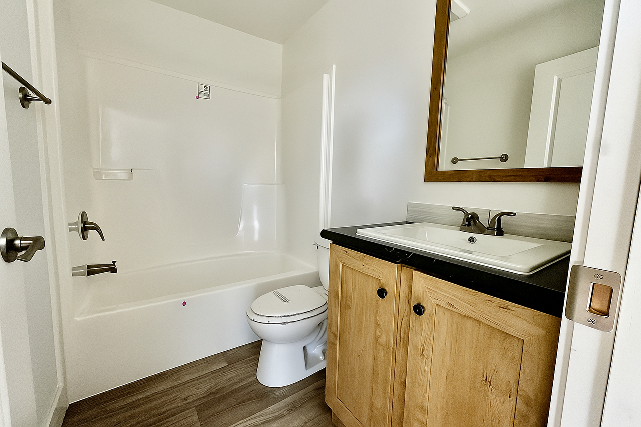 29 Hartland St N #29HA - Photo 4 of 18