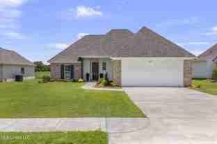 422 Baleigh Way - Photo 1 of 1