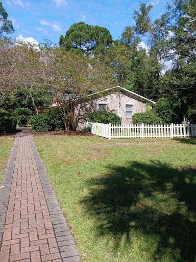 1536 Inland Ave - Photo 3 of 21