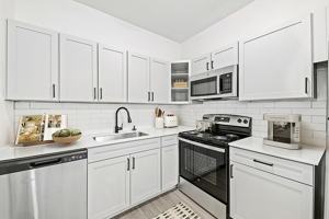 featured image of 4300 Jimmy Carter Blvd