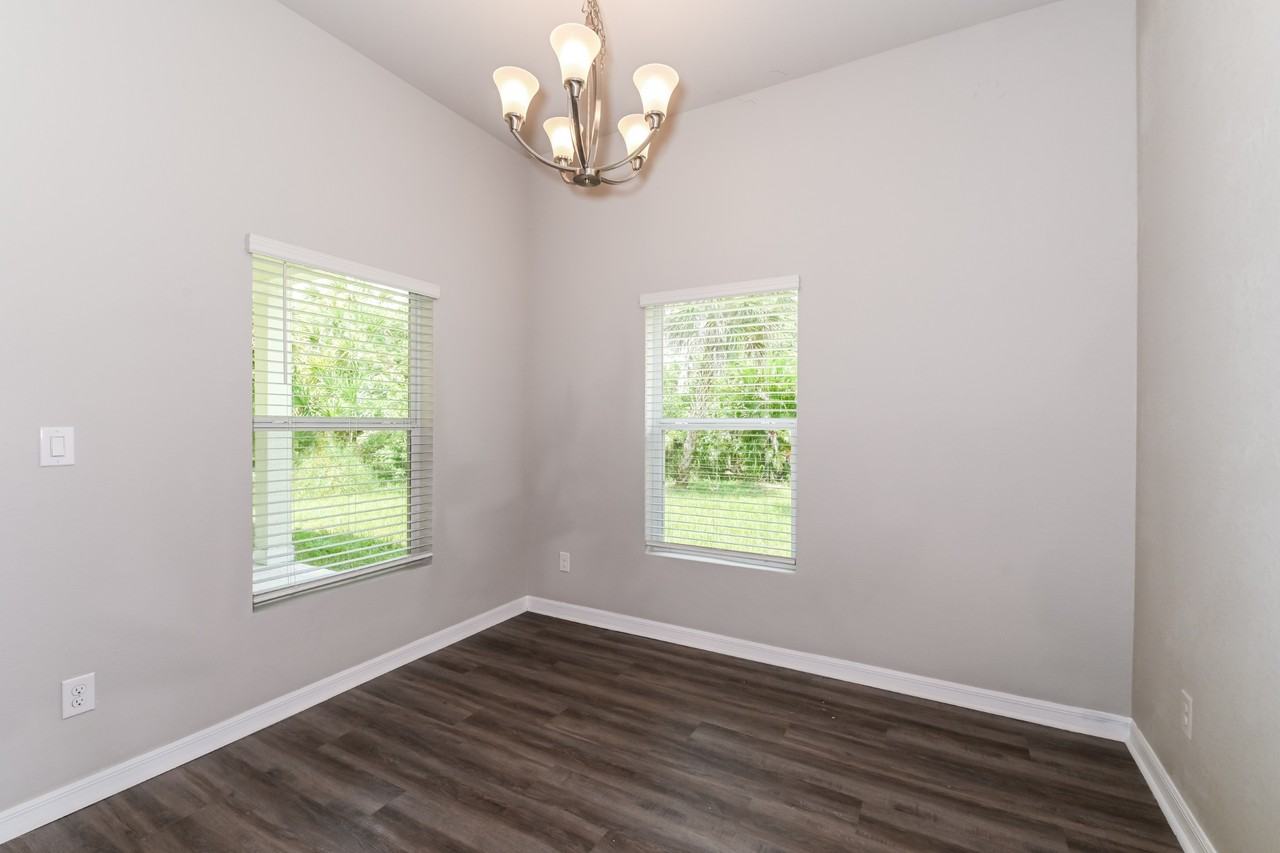 1216 Eden Avenue Northwest - Photo 6 of 17