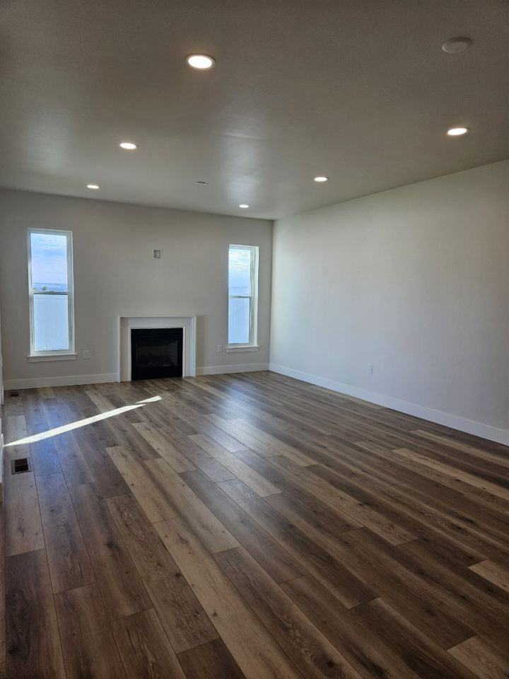 5918 Little River Loop S - Photo 3 of 10
