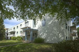 featured image of 1055 Powers St