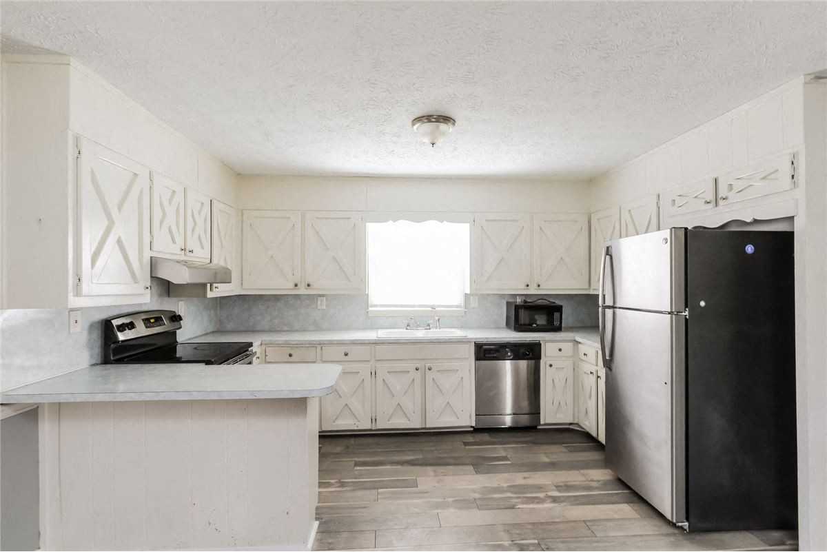 5344 Cumberland Way - Photo 4 of 14