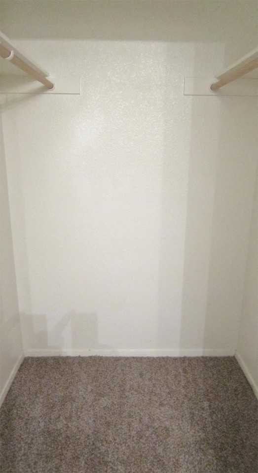 8123 Marydean Ave - Photo 7 of 12