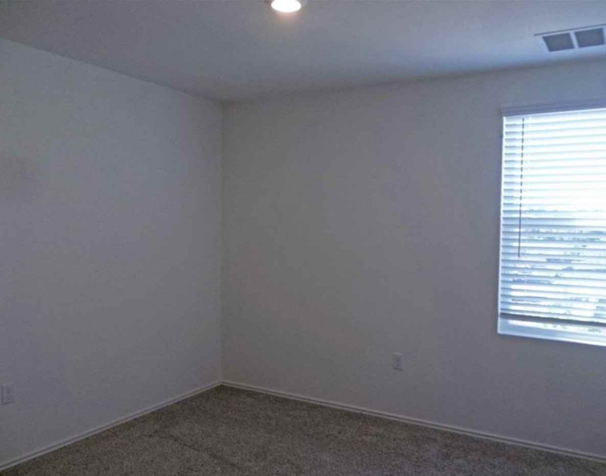 15209 Spruce Frost Cv Unit A - Photo 3 of 40