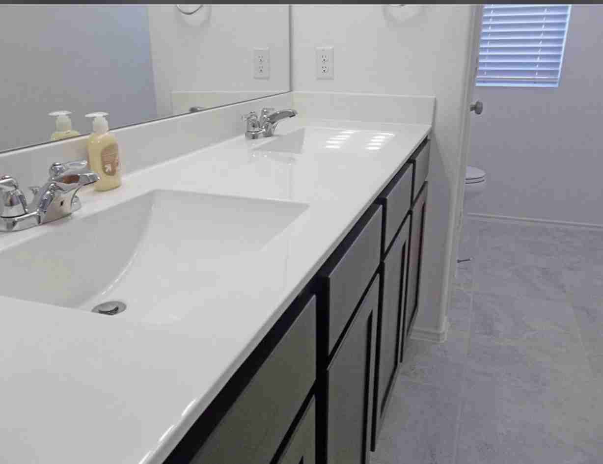 15209 Spruce Frost Cv Unit A - Photo 5 of 40