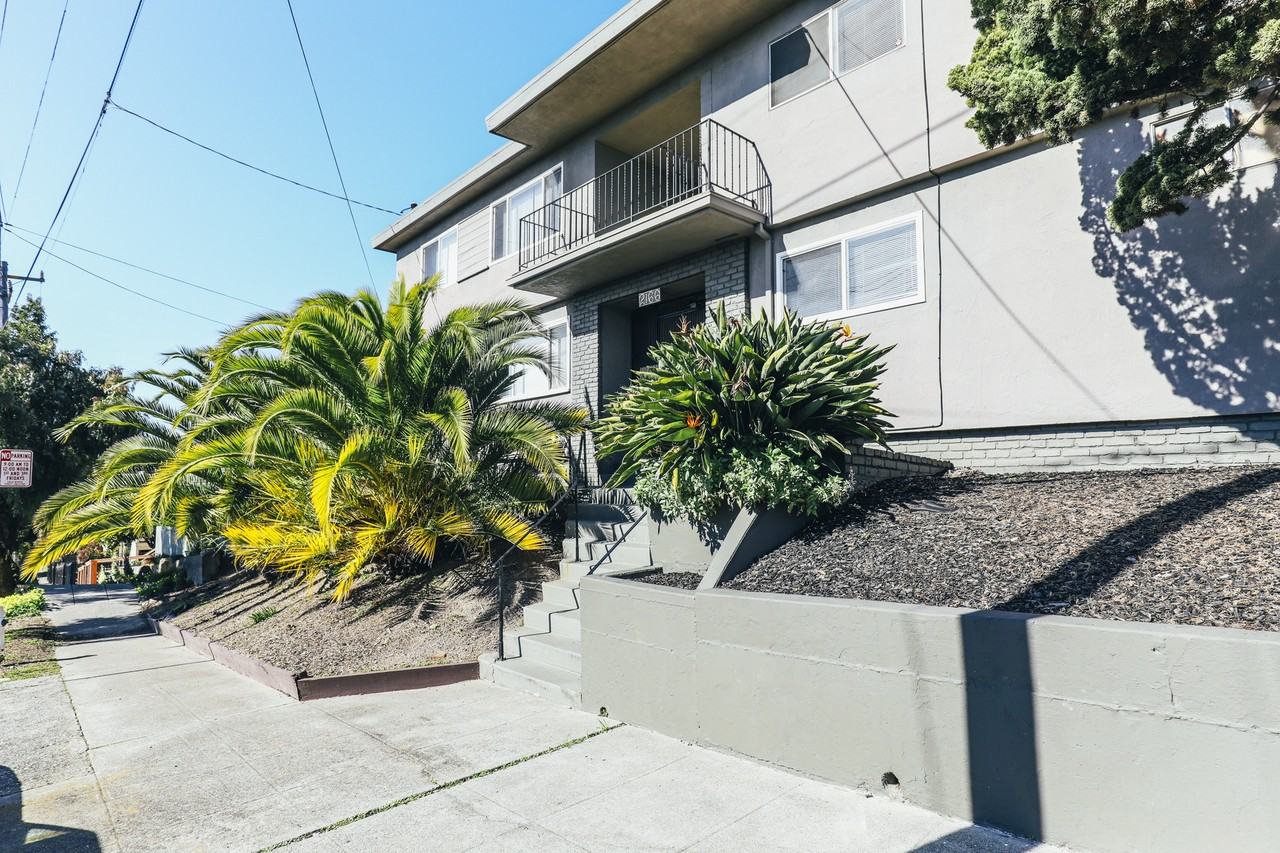 2166 E 27th Street - Photo 2 of 15