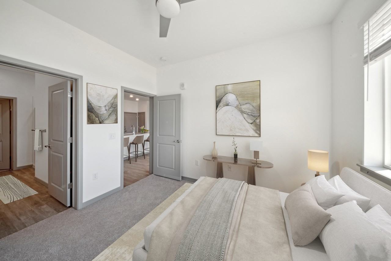 Ascend at Pena Station - Photo 2 of 17