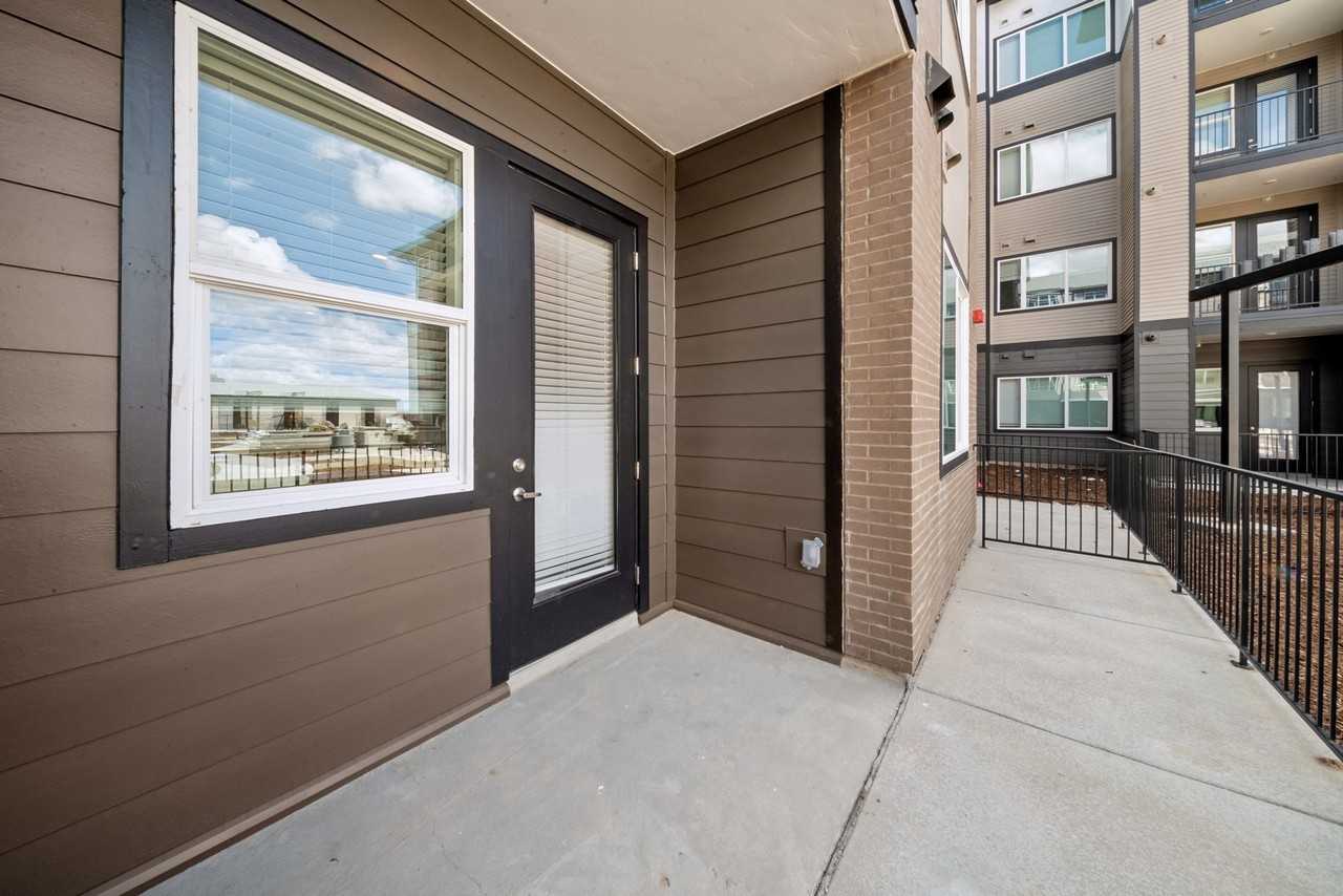 Ascend at Pena Station - Photo 7 of 17