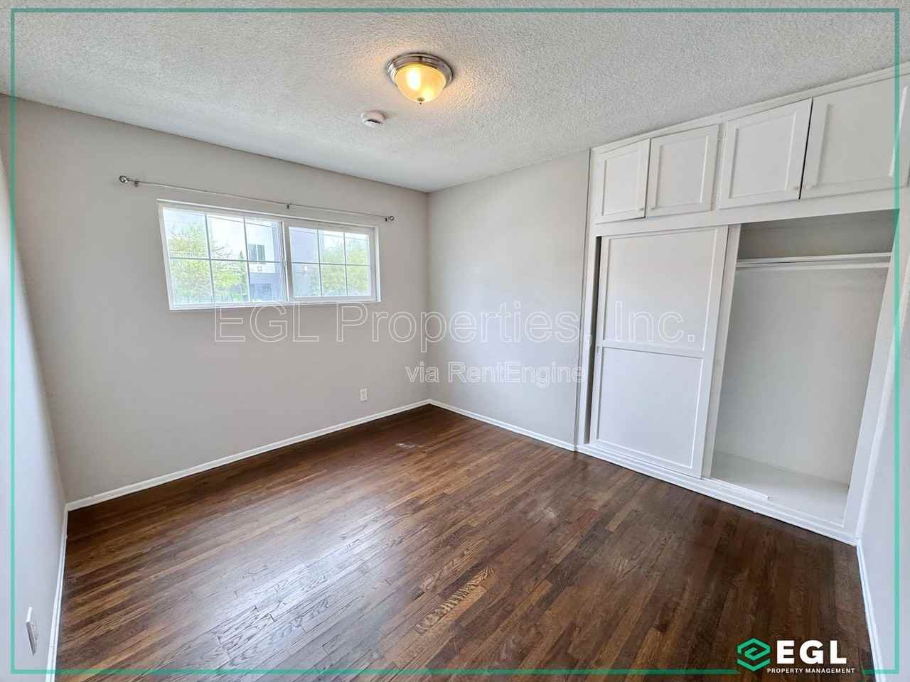 11535 Sylvan St #2 - Photo 7 of 14