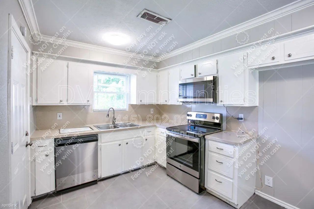 709 S 7th St - Photo 3 of 38