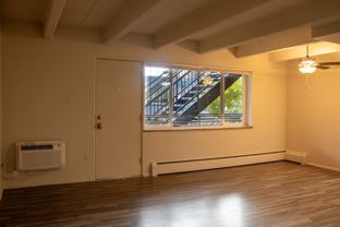 RM1640 - Photo 1 of 1