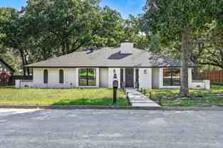 724 Overland Trl - Photo 1 of 1