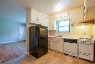 1009 Greenwood Ave Ne #6 - Photo 1 of 1