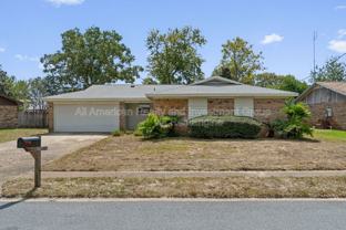 137 Deville Dr - Photo 1 of 1