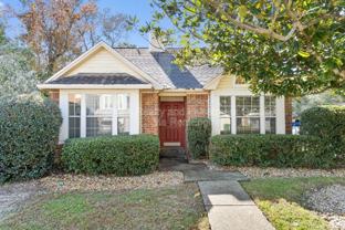 110 Parkwood Dr - Photo 1 of 1
