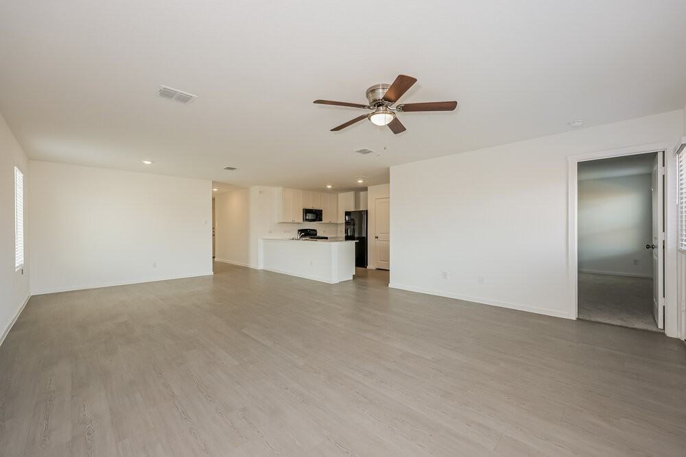 101 Wren Way - Photo 3 of 16