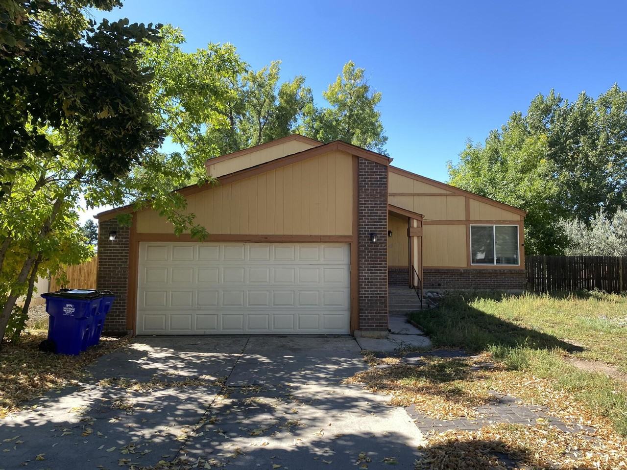 4417 South Eagle Circle