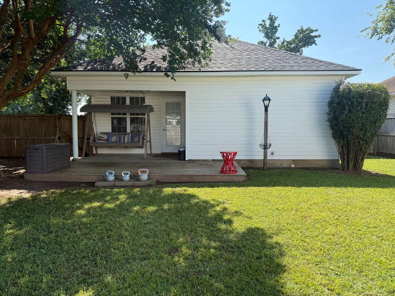 115 Lauren Way - Photo 2 of 6