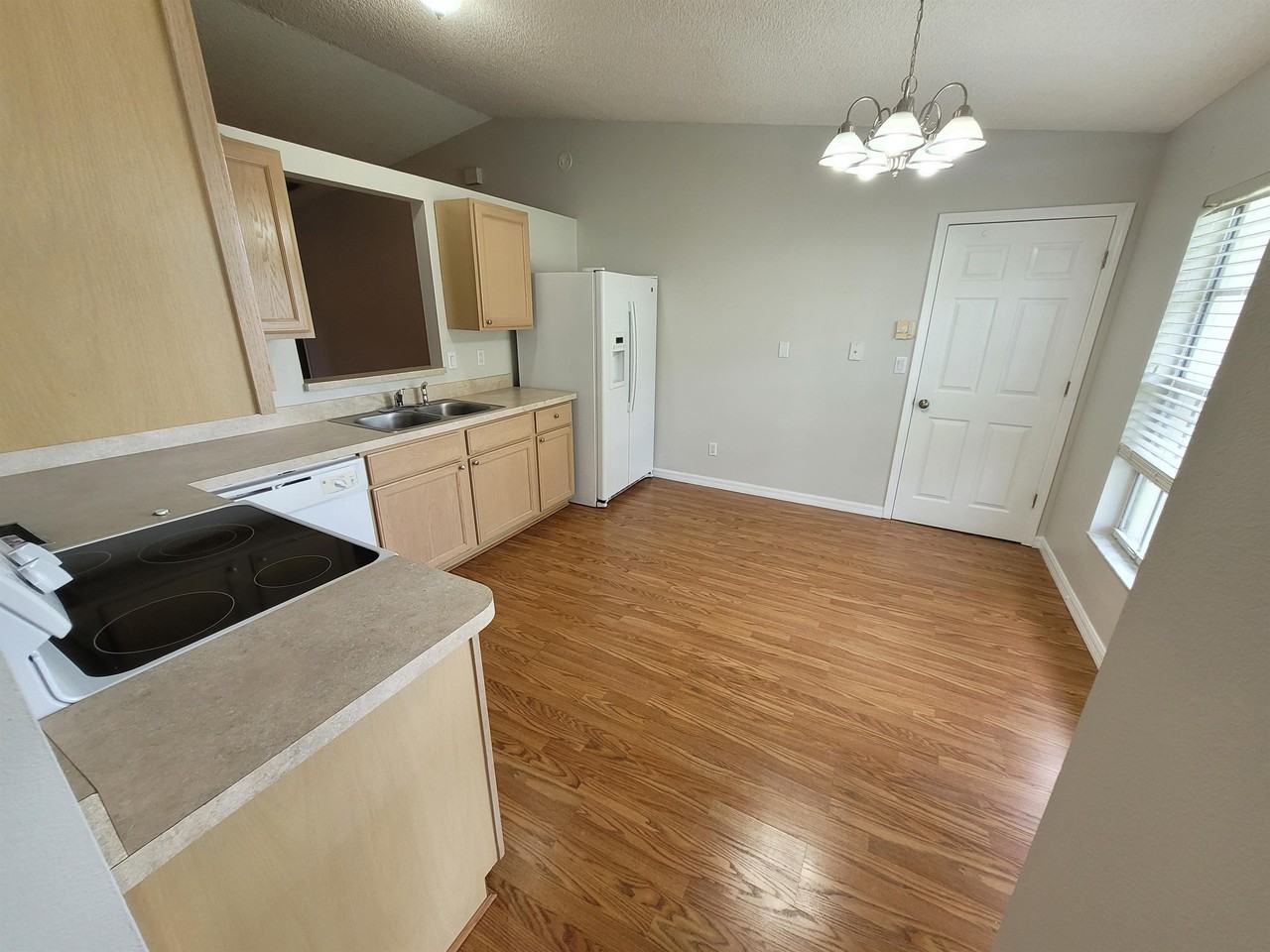 5970 Fisherman Ln - Photo 2 of 10