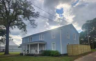 featured image of 151 S Green St #4