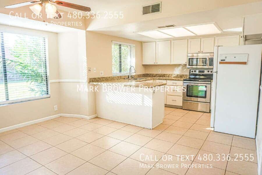 909 W Bell De Mar Dr - Photo 2 of 3