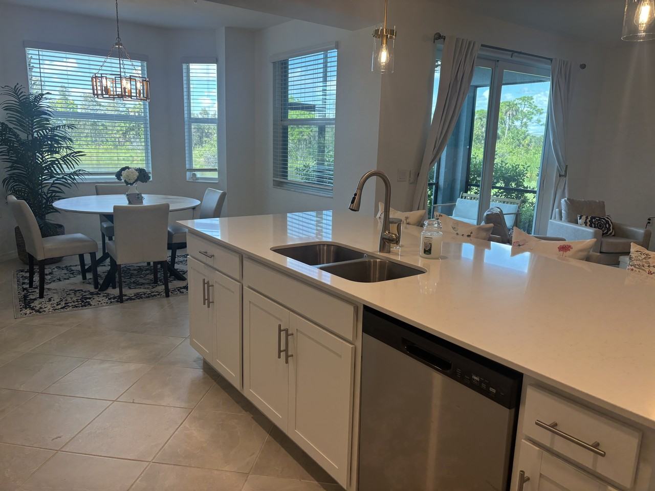 14151 Heritage Landing Blvd #1017 - Photo 5 of 29