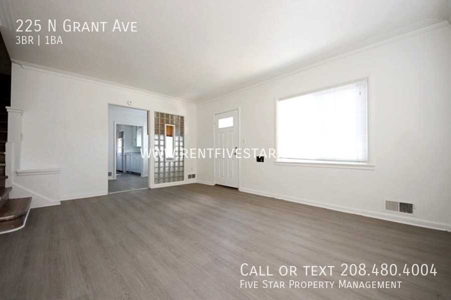 225 N Grant Ave - Photo 3 of 13