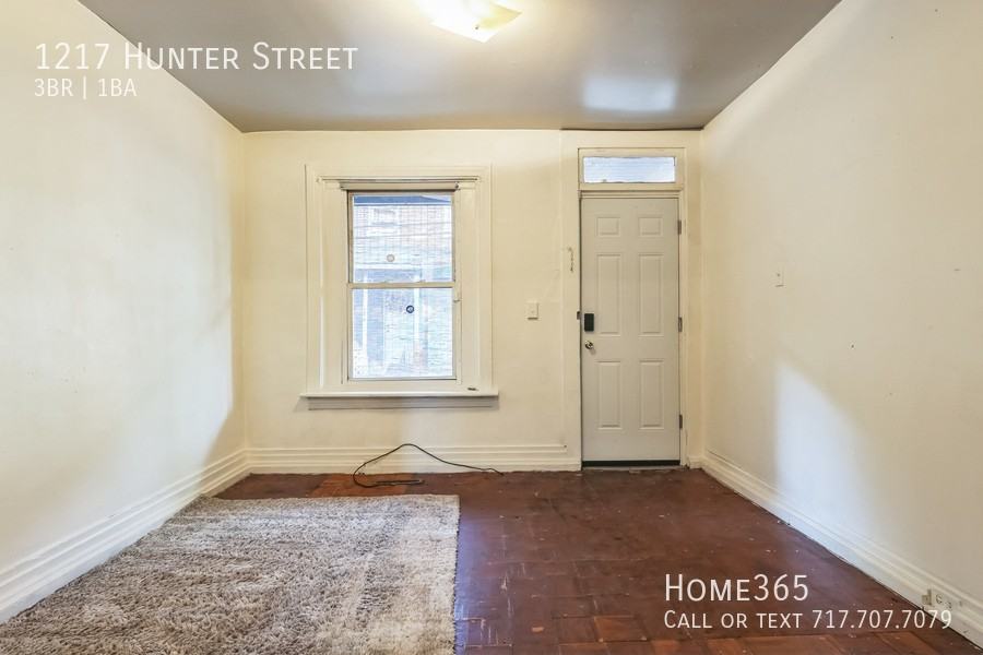 1217 Hunter St - Photo 2 of 16