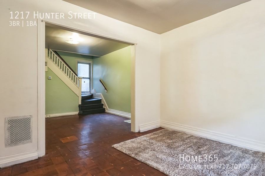 1217 Hunter St - Photo 3 of 16