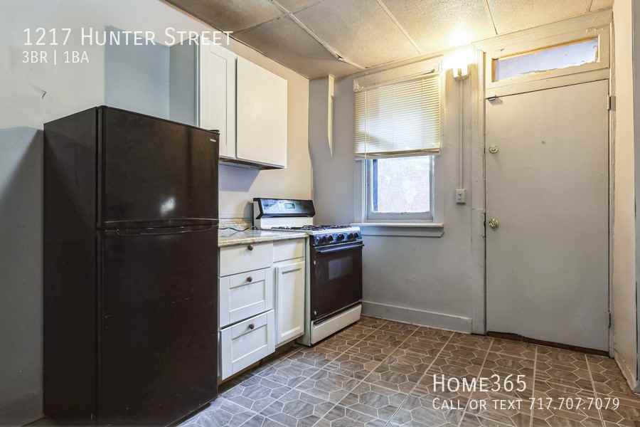 1217 Hunter St - Photo 7 of 16