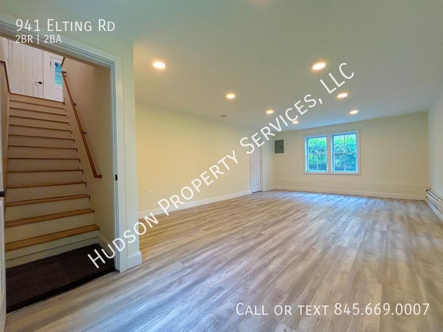 941 Elting Rd - Photo 2 of 21