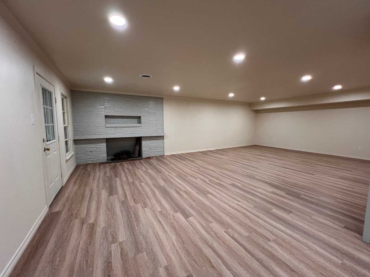 509 Davis Dr - Photo 2 of 16