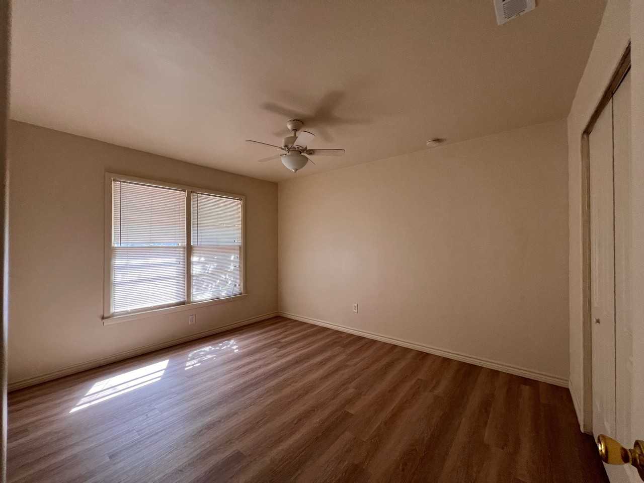 509 Davis Dr - Photo 3 of 16