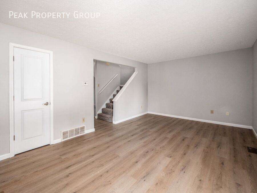 3180 Griggsview Ct - Photo 2 of 23