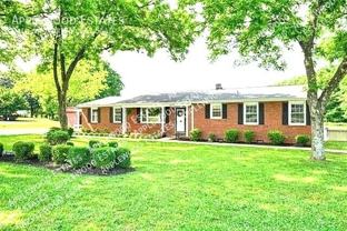 3084 Old Furnace Rd - Photo 1 of 1