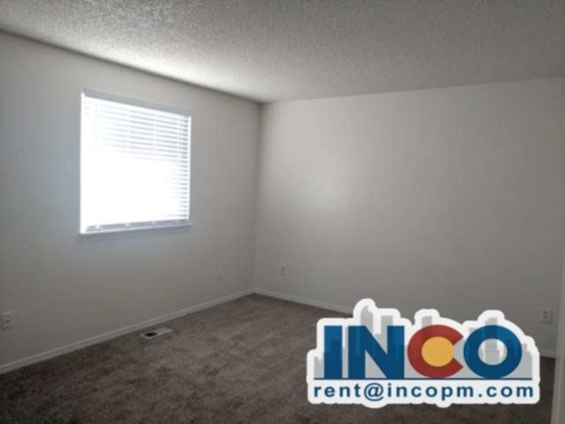 14800 East 43rd Avenue - Photo 5 of 8