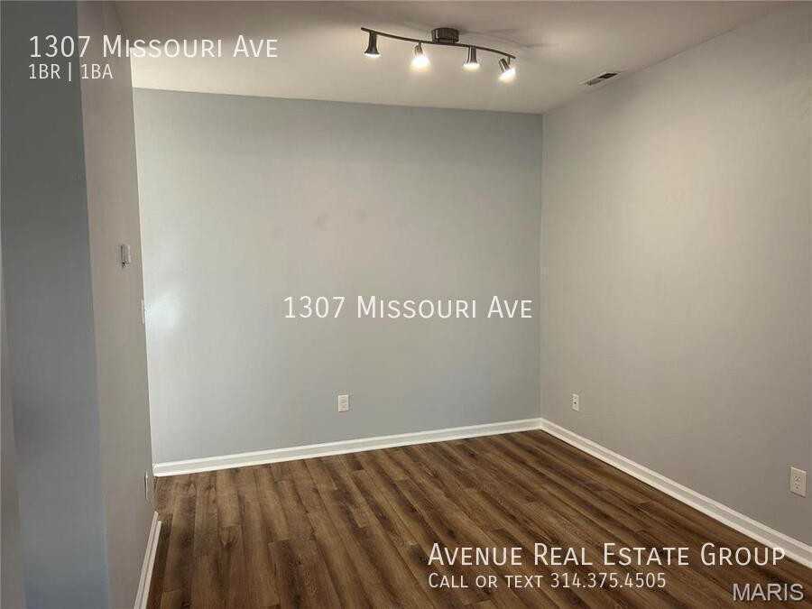 1307 Missouri Ave - Photo 3 of 13