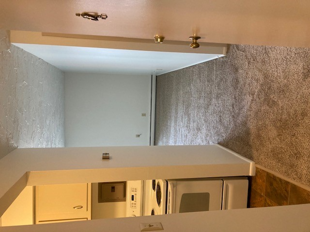 1221 Drury Court - Photo 2 of 11