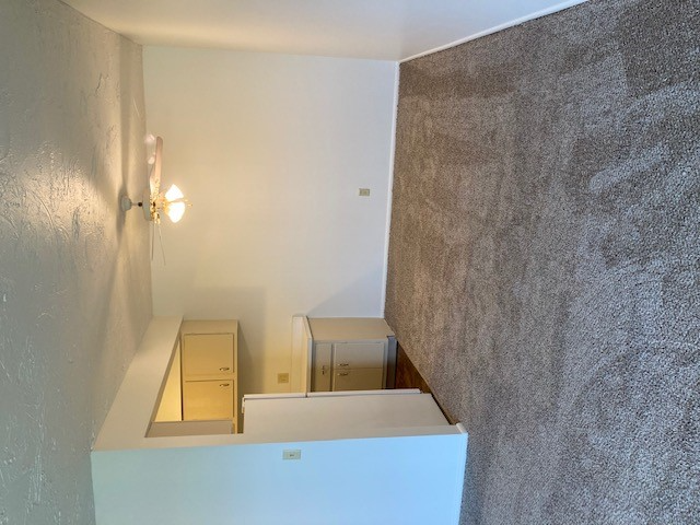 1221 Drury Court - Photo 5 of 11