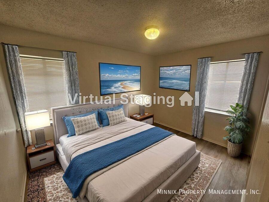 3221 Storey Ave - Photo 3 of 19