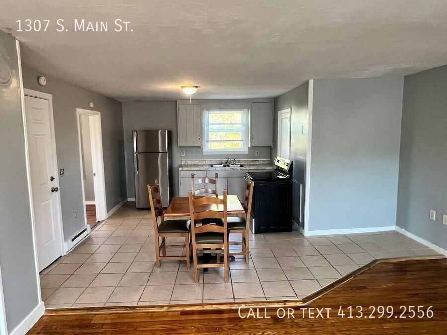 1307 S Main St - Photo 3 of 19