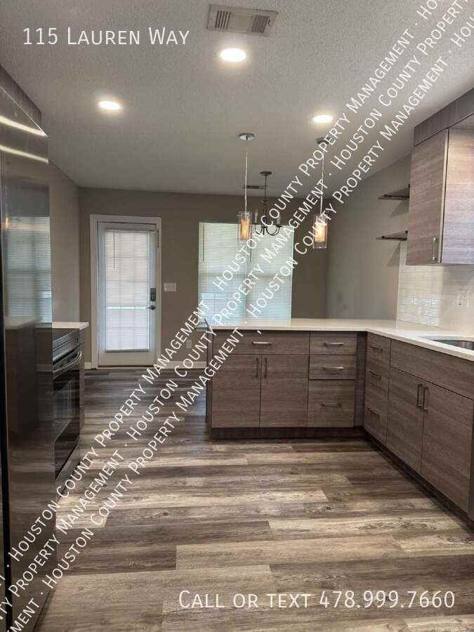 115 Lauren Way - Photo 4 of 6