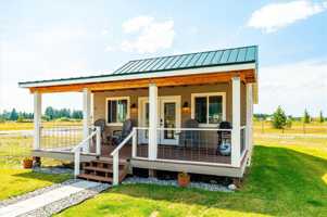 featured image of 125 Firehall Ln