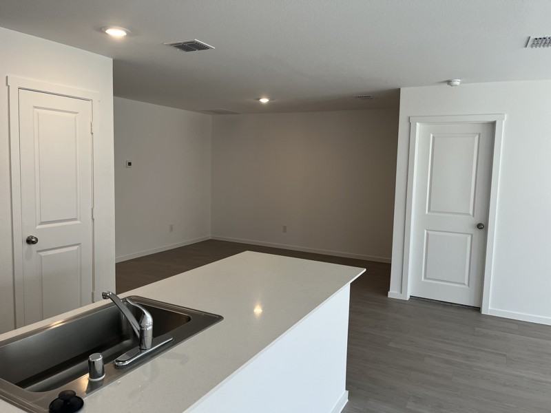 4025 Twinleaf Dr - Photo 3 of 20