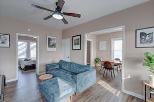 featured image of 1918 W Washington St #1