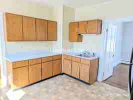 featured image of 22 E Summer St #2