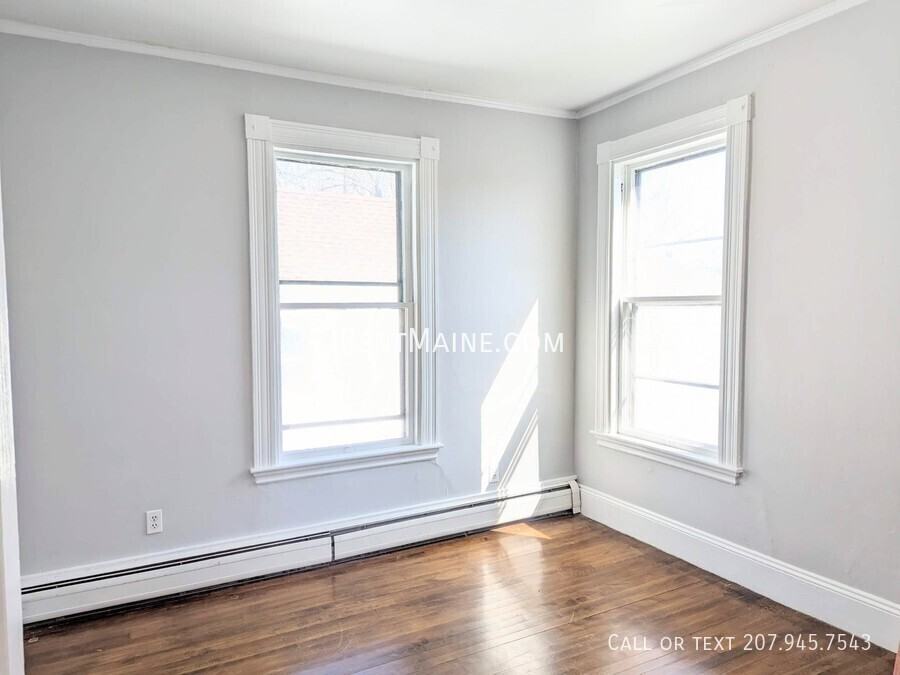 22 East Summer Street #2 - Photo 4 of 18