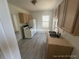 8 Commercial St #4 - Photo 1 of 1